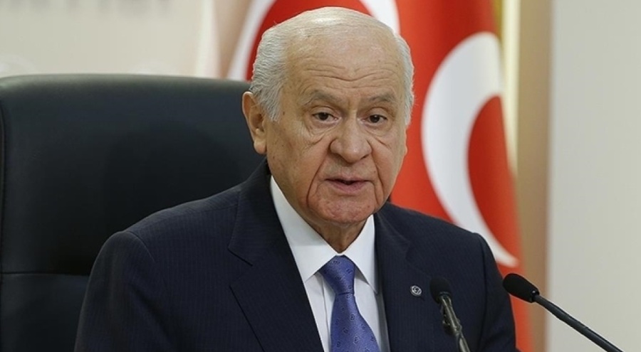 BAHÇELİ'NİN HAYATI KİTAP OLUYOR