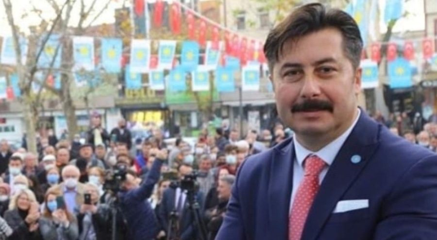 YENİŞEHİR'DE BAŞKAN MI SEÇTİK, ROZET ÇARKI MI?  ERCAN ÖZEL İLE SİYASİ DÖNME DOLAP MACERASI