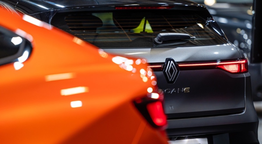 NİSSAN'DAN RENAULT HAMLESİ! BURSA'YI ETKİLER Mİ?