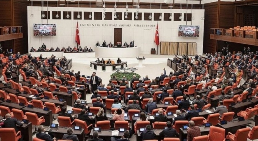 KULİS: İKİ VEKİL CHP'YE GEÇİYOR!