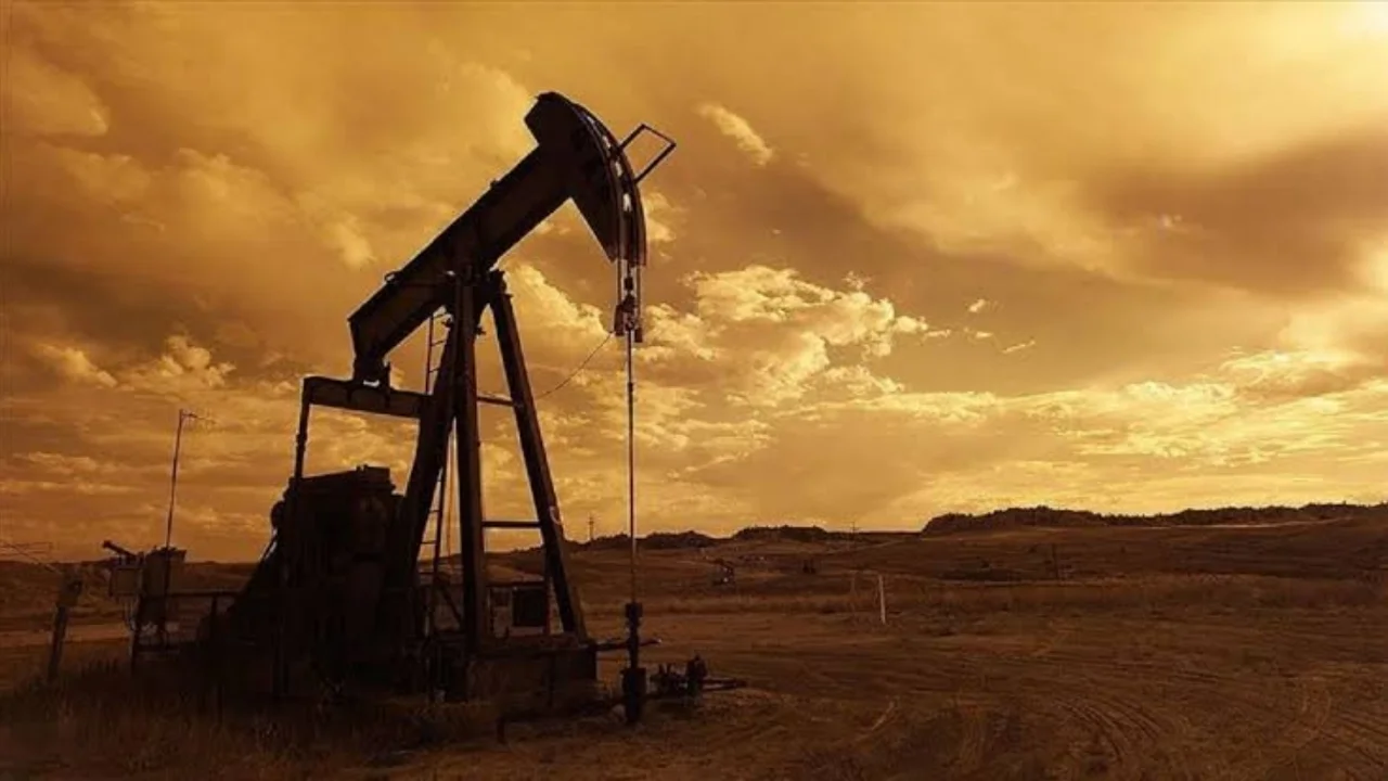 PETROL KRİZİ YENİ Mİ BAŞLIYOR? STOKLARDAKİ AZALMA KORKUTTU