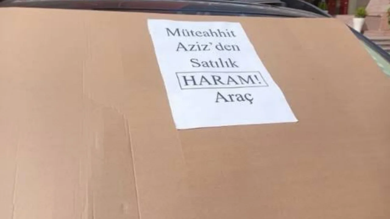 CHP, Özgür Özel yönetiminin araçlarını "Haram parayla alınmıştır" notu ile satışa çıkardı.