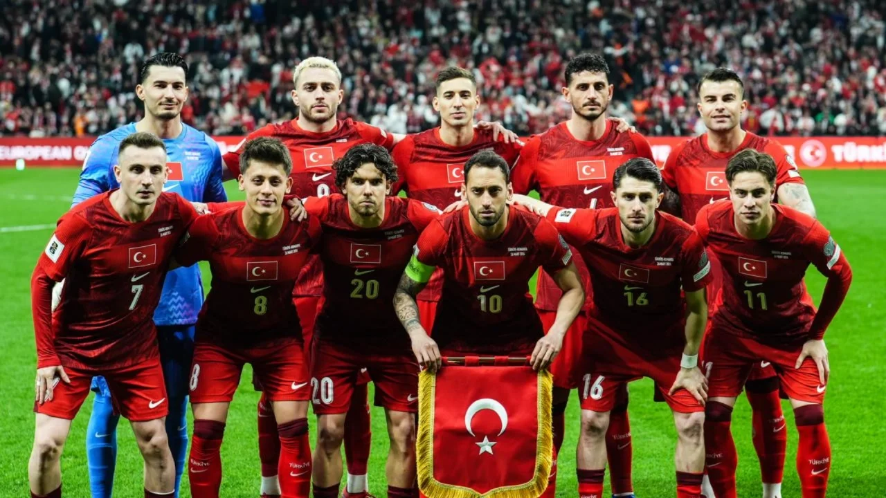 DÜNYA KUPASI'NA TATSIZ BAŞLADIK