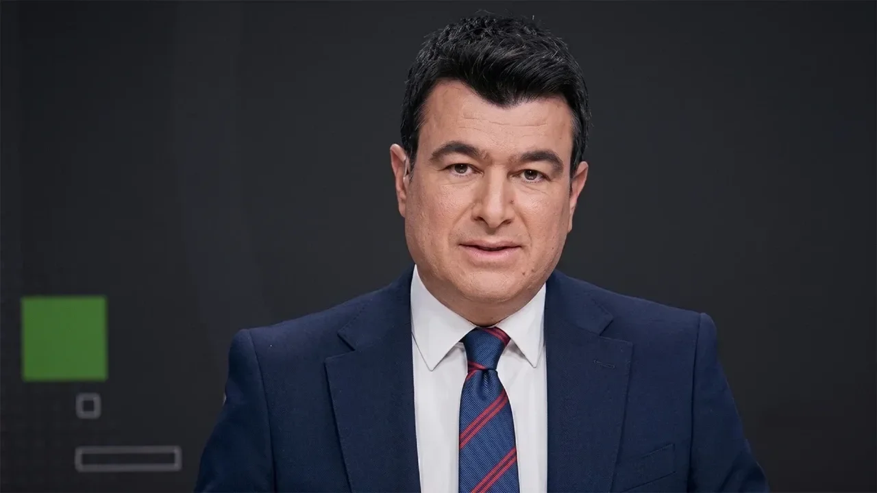 HATASIYLA GÜNDEM OLAN SPİKER GÖREVDEN ALINDI