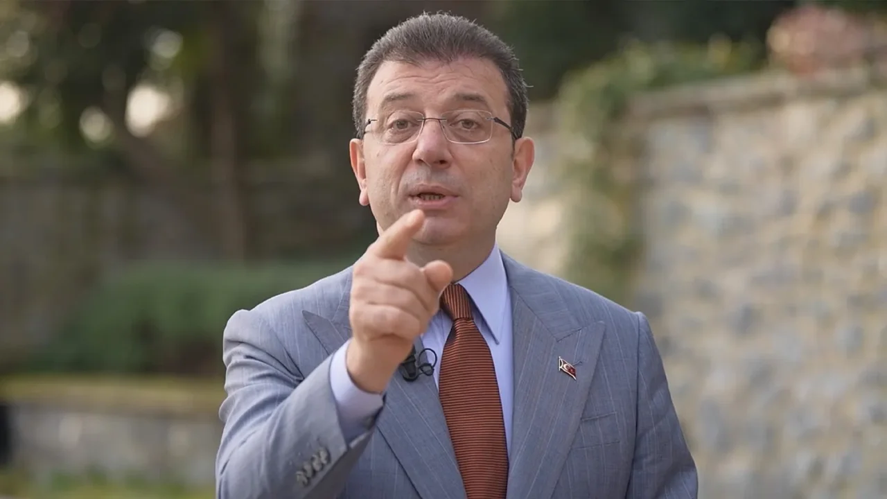 CHP İLETİŞİM KOORDİNATÖRÜ FIRAT'TAN DİKKAT ÇEKEN İDDİA: "1900 HESAP İMAMOĞLU VE FETÖ İLE İŞ BİRLİĞİ İÇİNDE"