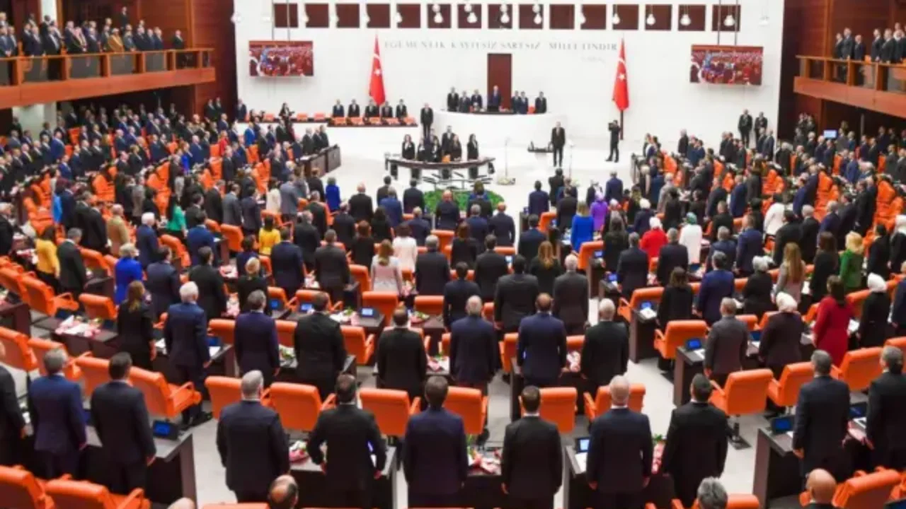 12. YARGI PAKETİ TBMM ADALET KOMİSYONUNDA KABUL EDİLDİ