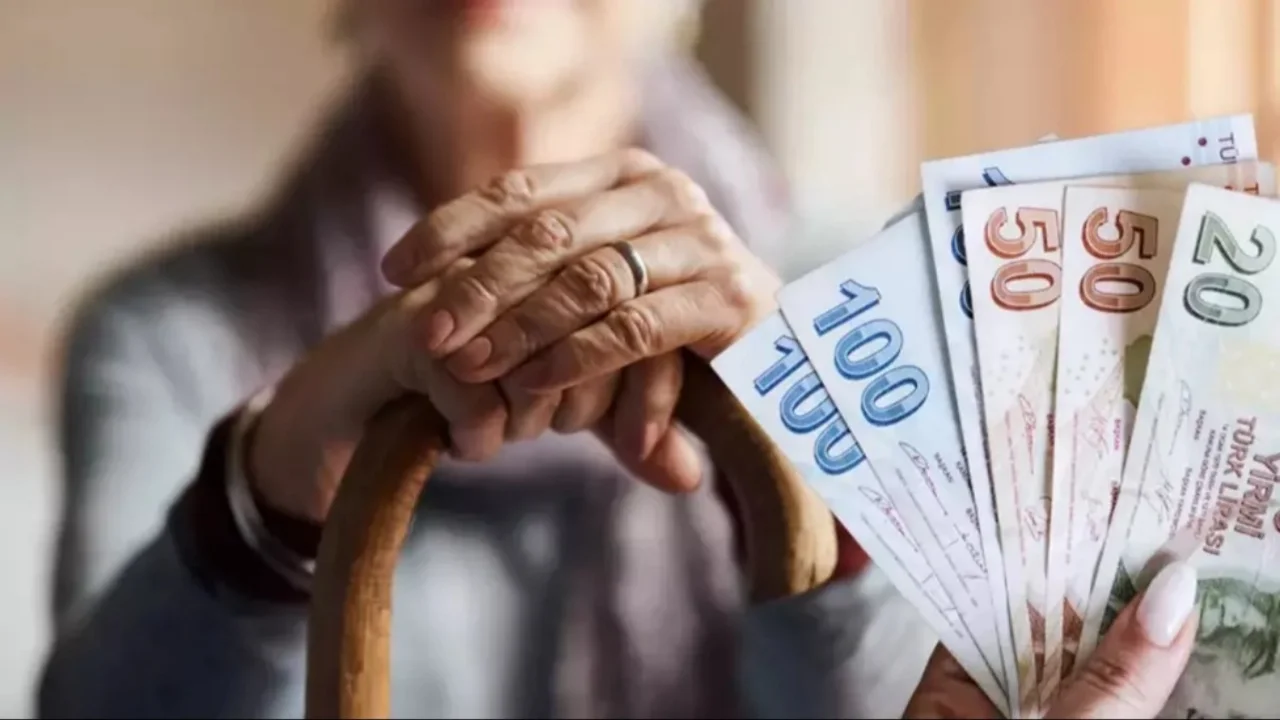 EMEKLİLERE YENİ EK ÖDEME