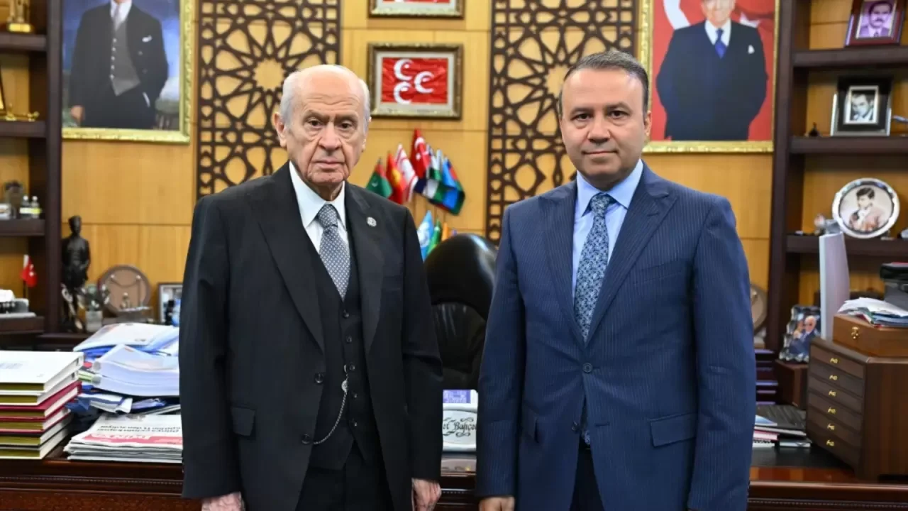 TÜRKGÜN'DEN DEVLET BAHÇELİ'NİN 30. YILINA ÖZEL MANŞET: "İYİ Kİ VARSIN BİLGE LİDER"