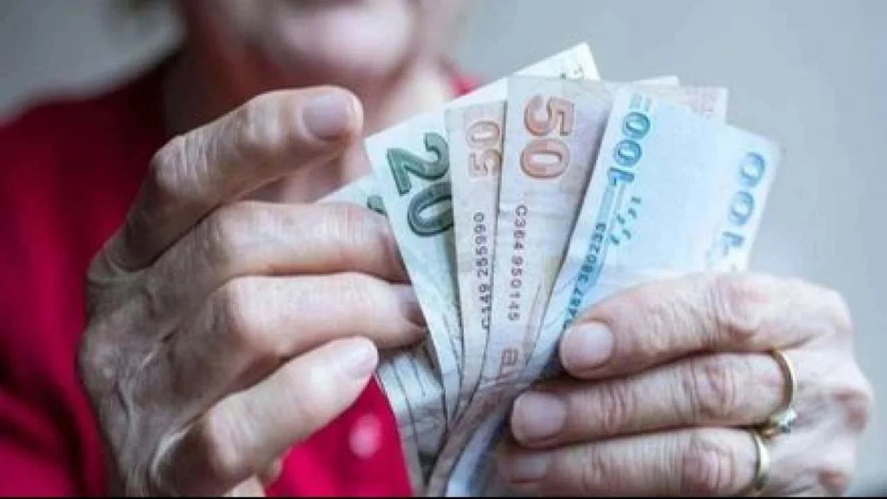 EMEKLİLERE YAPILACAK ENFLASYON FARKI ÖDEMESİ NETLEŞTİ