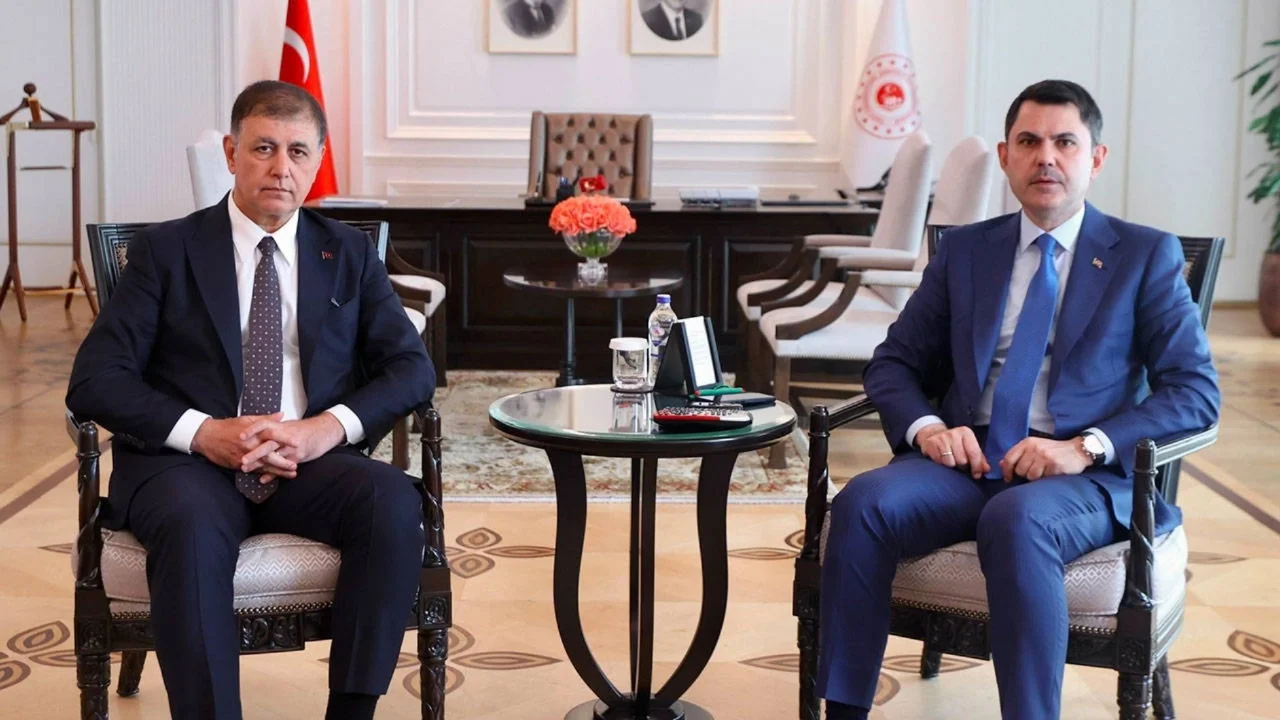 BAKAN KURUM, CEMİL TUGAY İLE GÖRÜŞTÜ
