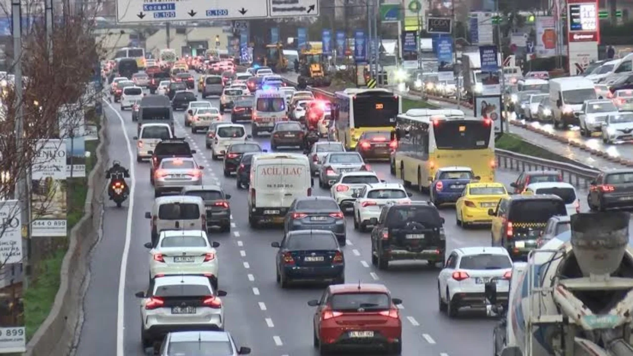 TRAFİK SİGORTALARINDA YENİ DÖNEM! 1 EYLÜL İTİBARIYLA BAŞLIYOR