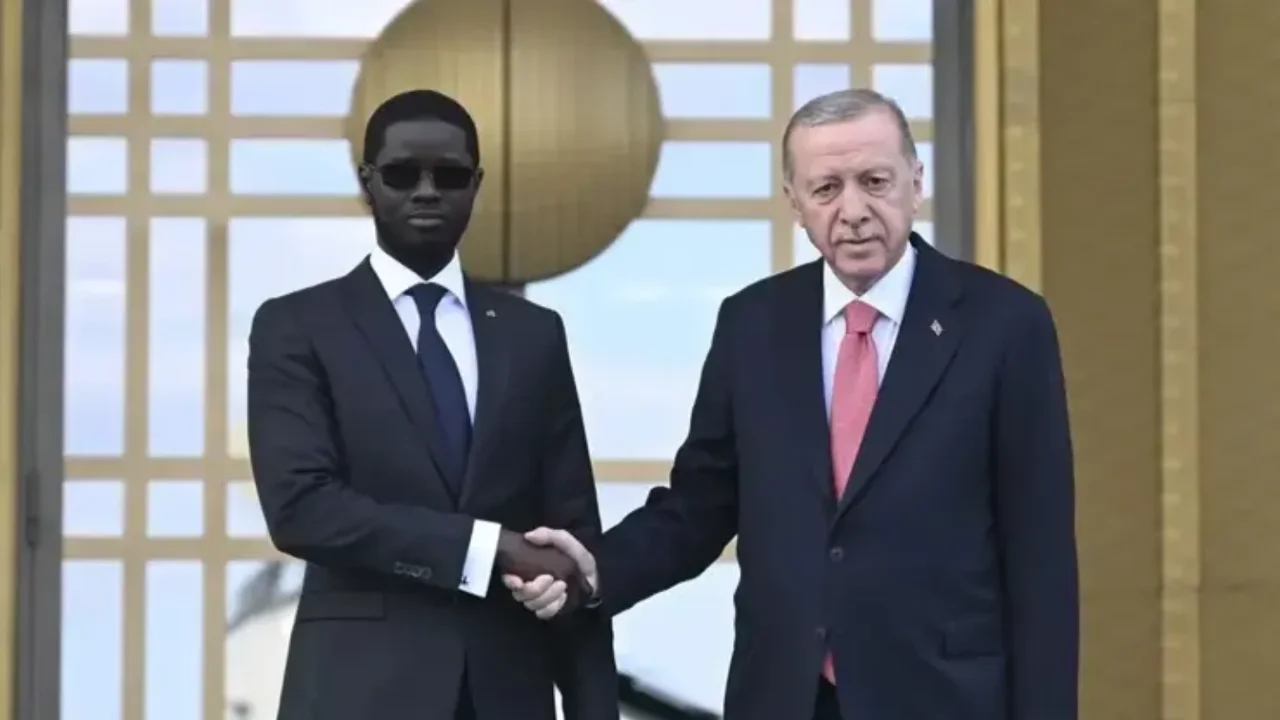 CUMHURBAŞKANI ERDOĞAN, SENEGAL CUMHURBAŞKANI FAYE İLE GÖRÜŞTÜ
