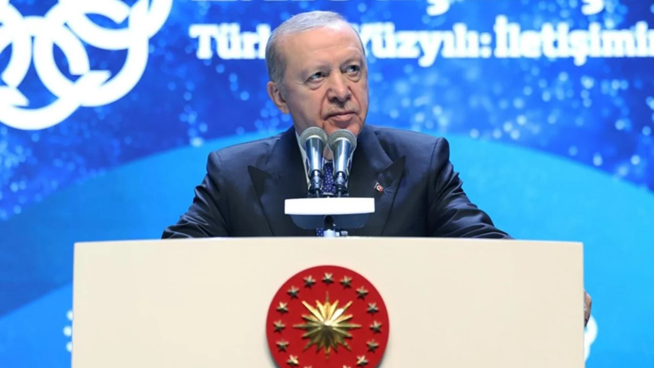 CUMHURBAŞKANI ERDOĞAN'DAN AHBAP İÇİN İLK SÖZLER: DEPREMİ KULLANARAK FIRSATÇILIK YAPANLAR...
