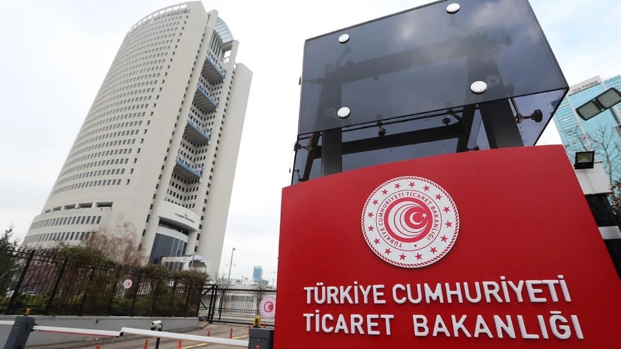 TİCARET BAKANLIĞI'NDAN KAFE VE RESTORANLARA UYARI