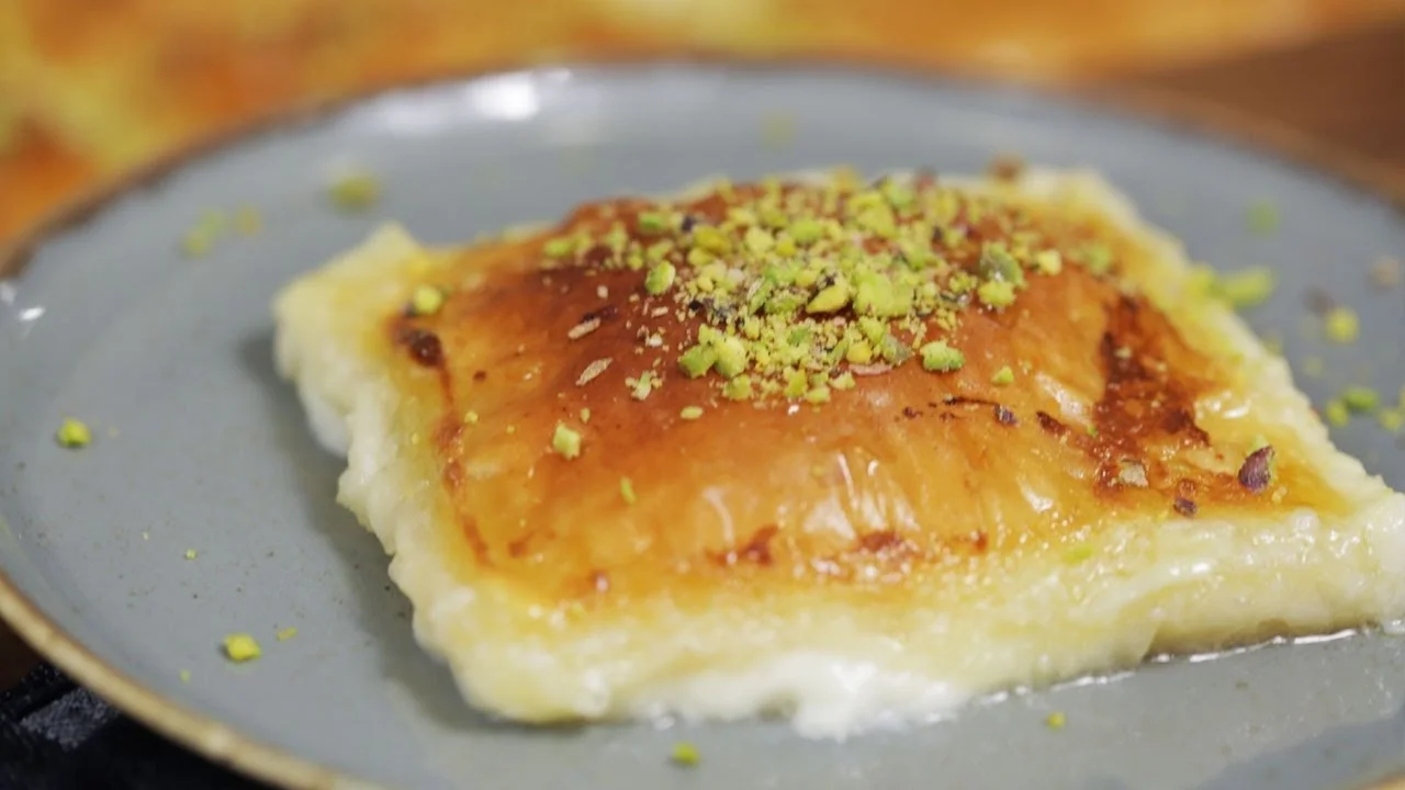 YUNANİSTAN'IN GÖZÜ ŞİMDİ DE LAZ BÖREĞİNDE... BAKIN NE İSİM VERDİLER